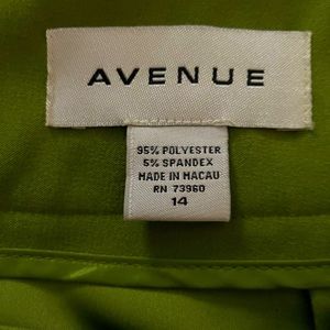 Woman’s green back zipper skirt